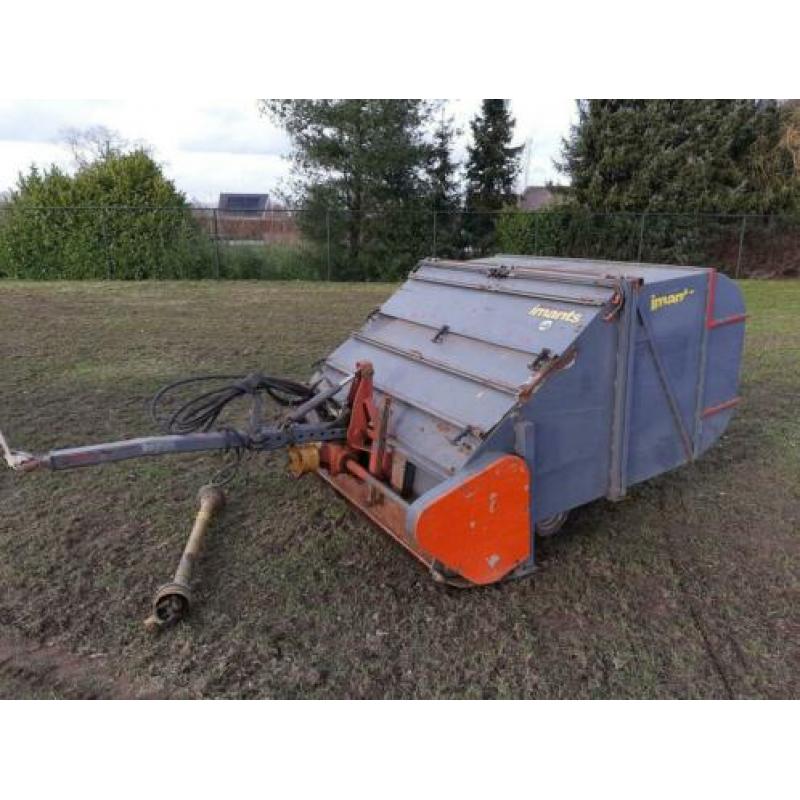 Imants veegmachine blad gras werktuig minitrekker trekker