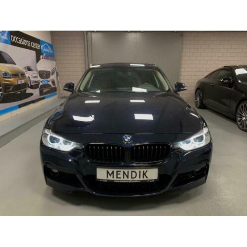 BMW 3 Serie 320D High Executive M-pakket Leer Automaat