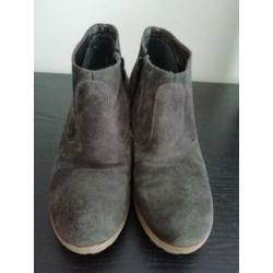 Schoen sleehak maat 39 ESPRIT