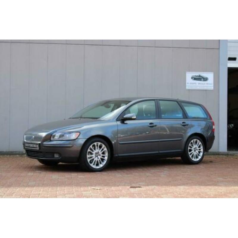 Volvo V50 2.5 T5 Summum YOUNGTIMER BTW AUTO (bj 2004)