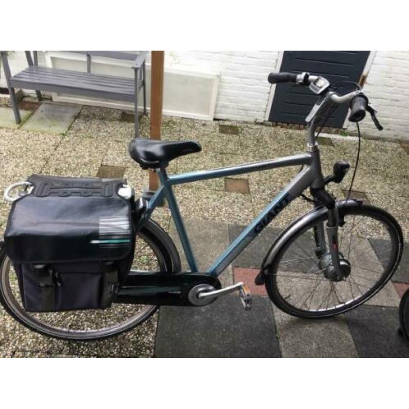 Elektrische giant fiets