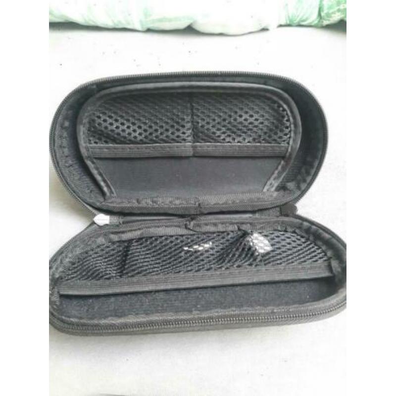 PSP 2 stuks + beshermhoes + spelletje