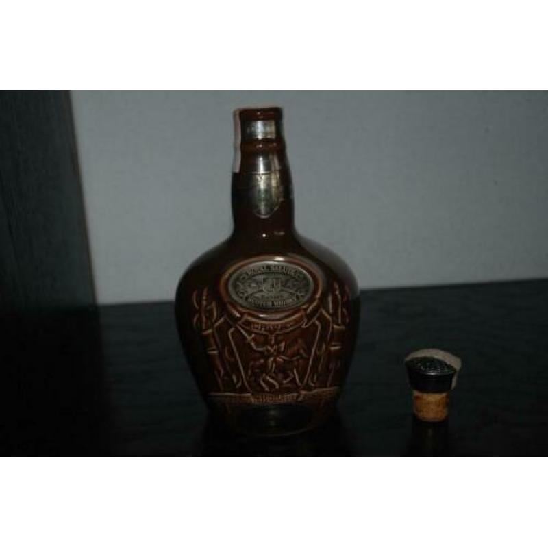 Chivas Regal Scotch Whisky Drankflessen/Kruiken