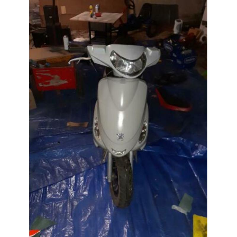 Peugeot v clic