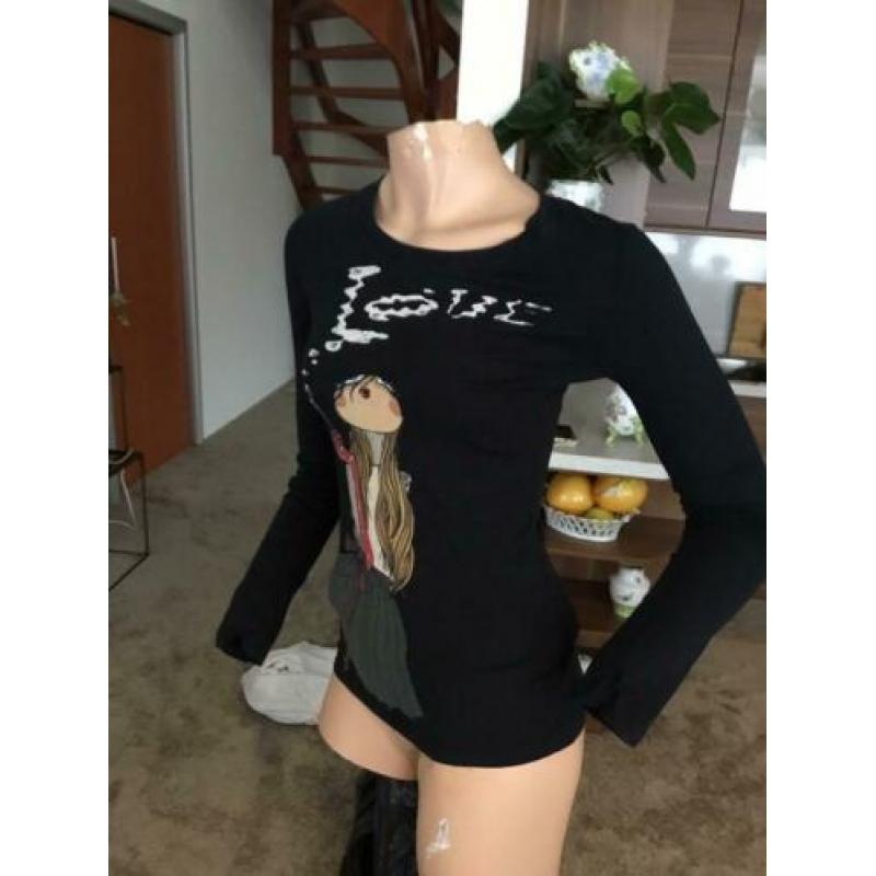 MOSCHINO T-shirt maat S origineel