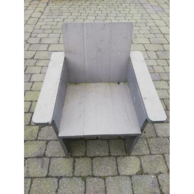 6 loungestoelen. Hout.