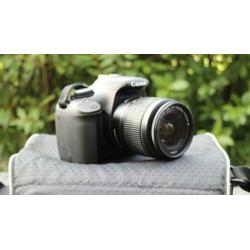 Canon 1100D met HD filmen + EF-S 18-55mm en EF 75-300mm