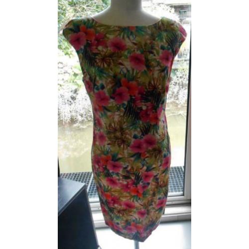 Zara pencil design mooie flower jurk rockabilly vintage mt L