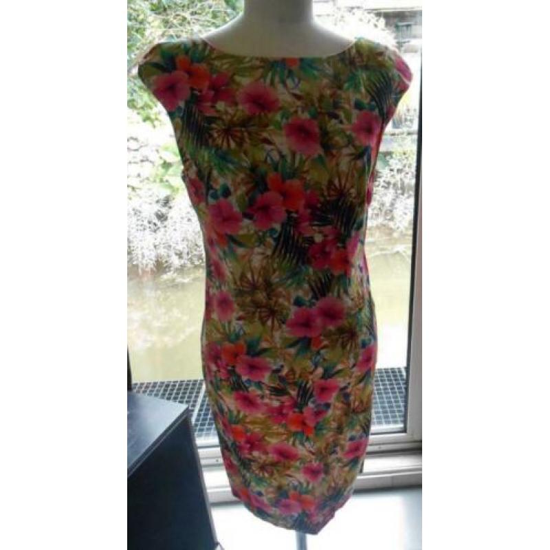 Zara pencil design mooie flower jurk rockabilly vintage mt L