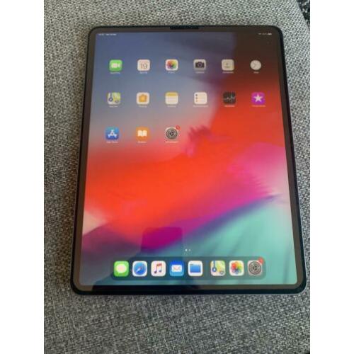 iPad Pro 12.9-inch (3rd generation) Wi-Fi + Cellular 256 GB