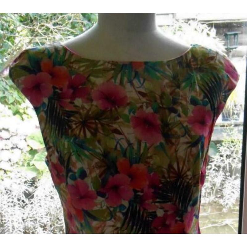 Zara pencil design mooie flower jurk rockabilly vintage mt L