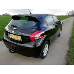 Peugeot 208 1.2 VTi Blue Lease