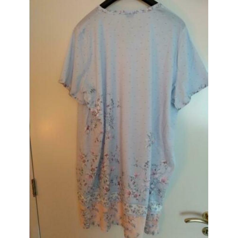 Nachthemd Ascafa 52/54 bloem/blauw/rose/oranje