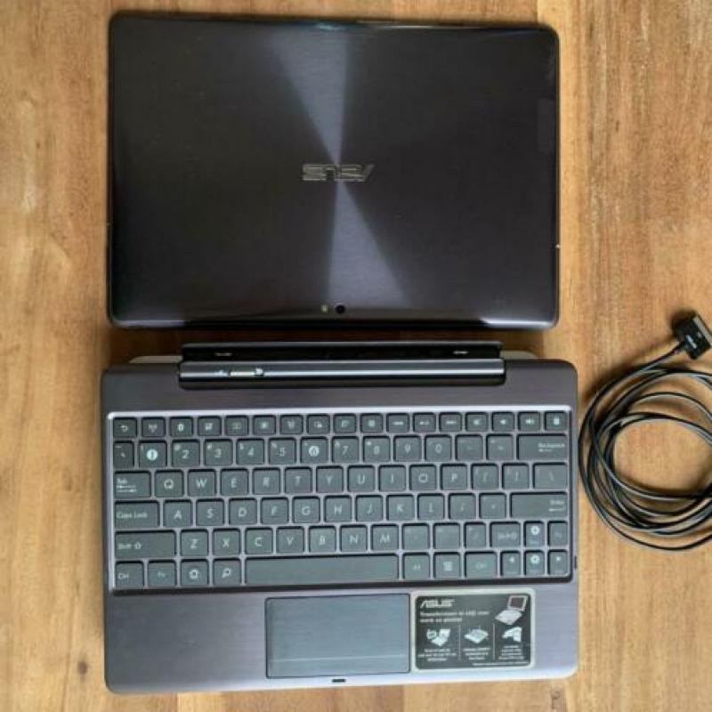 Apple iPad 32GB Asus Transformer TF201 Nokia HTC telefoons