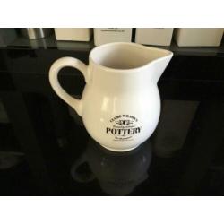 Claire Wilsons country kitchen pottery kan