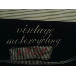 Geborduurde motor op mooi kussen hoe leuk is dat!!!
