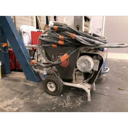 HAMA Spackspuitmachine + H1100 Compressor