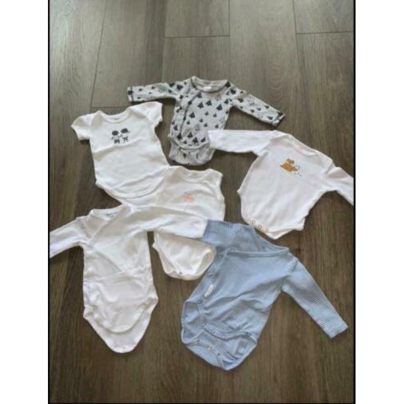 Heel veel babyspullen