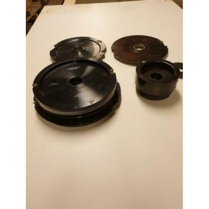 Freeskoppen ramen/deuren met kraalprofiel Duivenjager as40mm