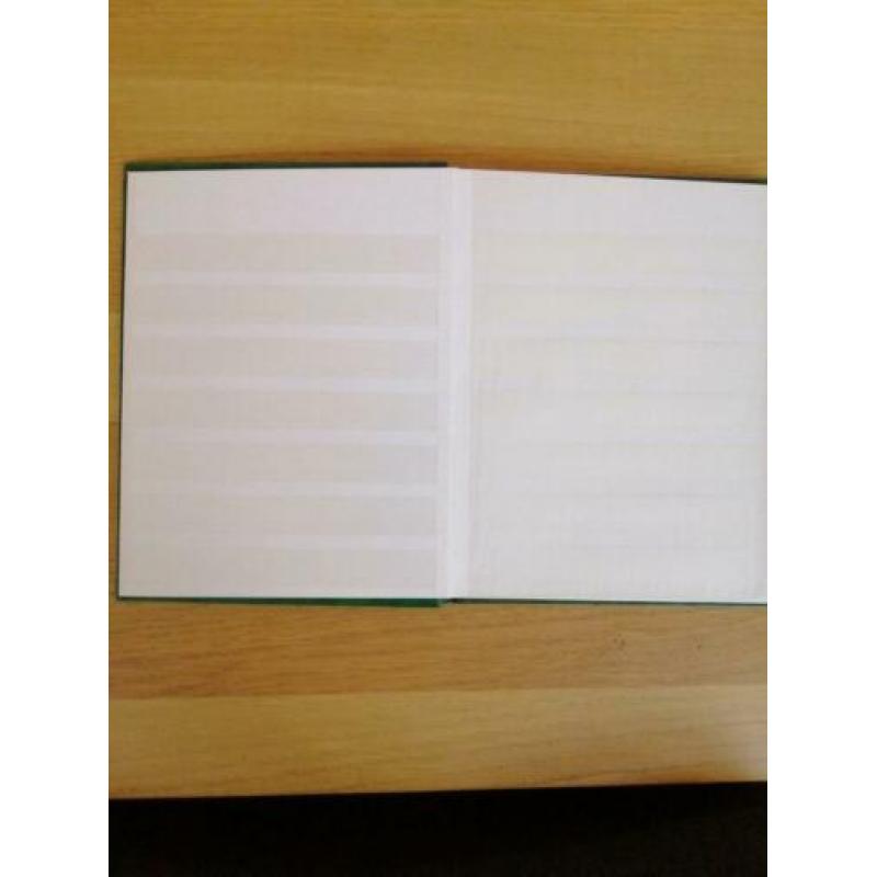Postzegel boeken met soms nog postzegels
