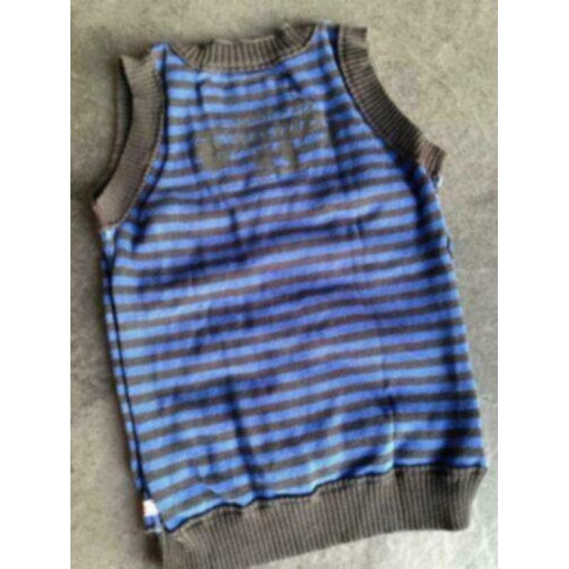 Heel mooi vestje spencer van TUMBLE 'N DRY , maatje 104