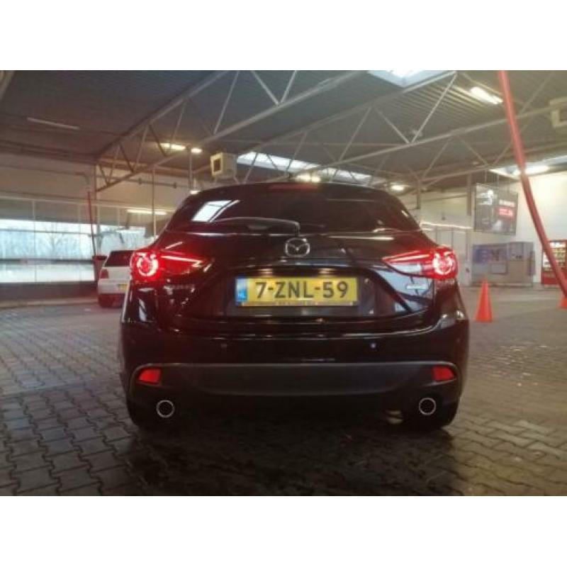 Mazda 3 jet black metallic - 2.2 150 pk GT-M 5-drs automaat