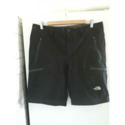 The North Face cargo broek, afritsbare pijpen, maat 34