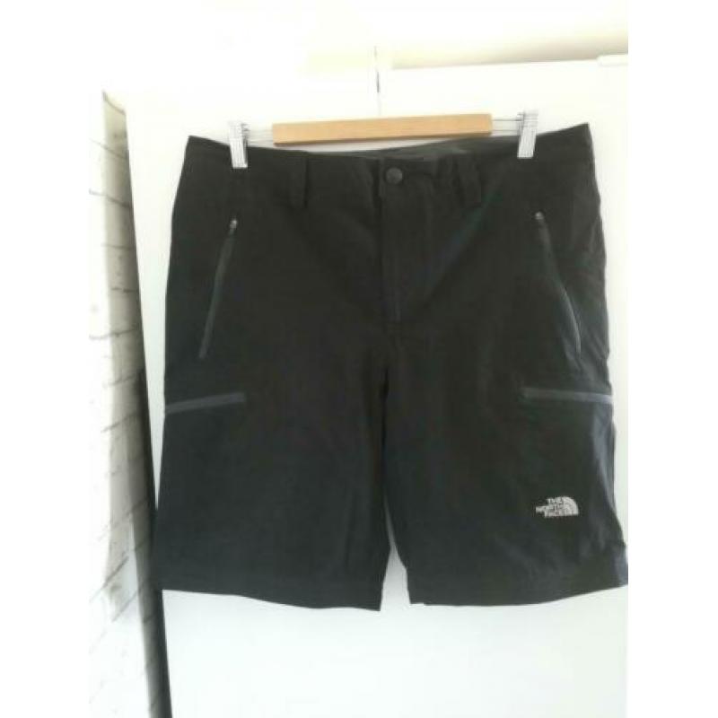 The North Face cargo broek, afritsbare pijpen, maat 34