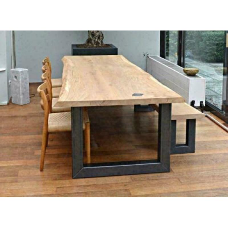 Eikenhouten Tafels Boomstam tafel Eettafels SHOWROOM OPEN