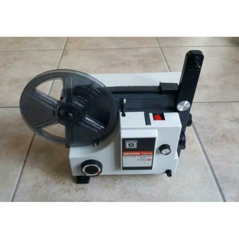 54. Antiek film projector Senfor Takita 8mm model 1000