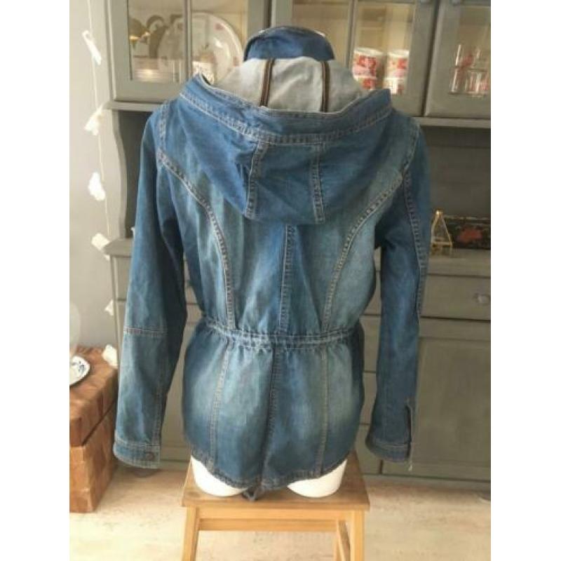 Stoere spijker jas (tussenjas) met capuchon maat 38