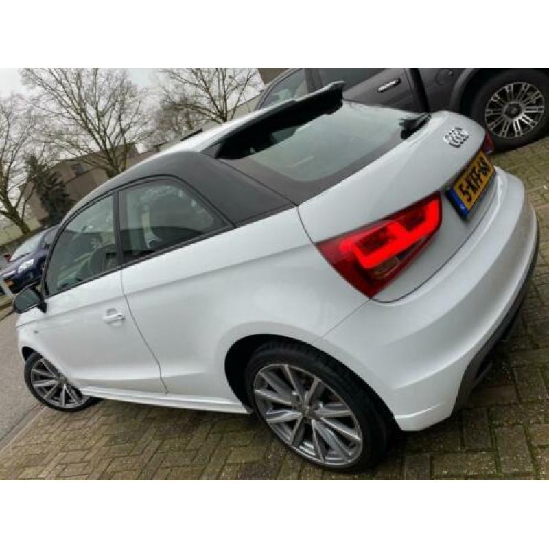 Audi A1 1.2 TFSI Pro Line S S-LINE LEER TURBO NAVI NESTJES N
