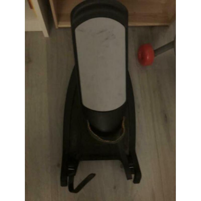 Kid sit meerijdplankje