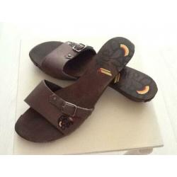 O'neill klompjes/kleppers/slippers nieuw (scholl look)