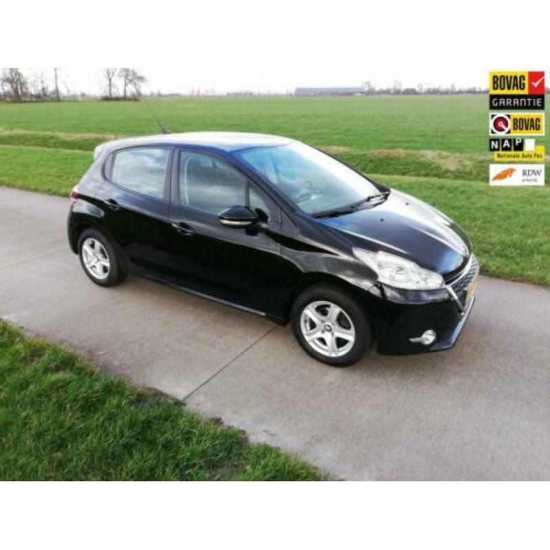 Peugeot 208 1.2 VTi Blue Lease