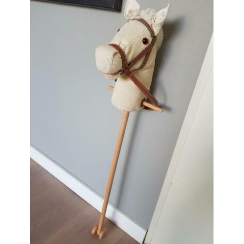 Leuk houten stokpaard met geluid - 93 cm