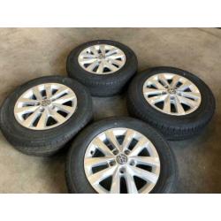 origineel 16 inch vw transporter t5 t6 velgen met zomerbande