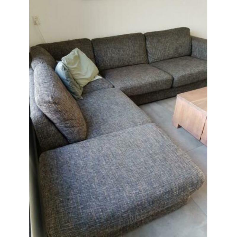 Hoekbank met lounge gedeelte + love seat Henders & Hazel