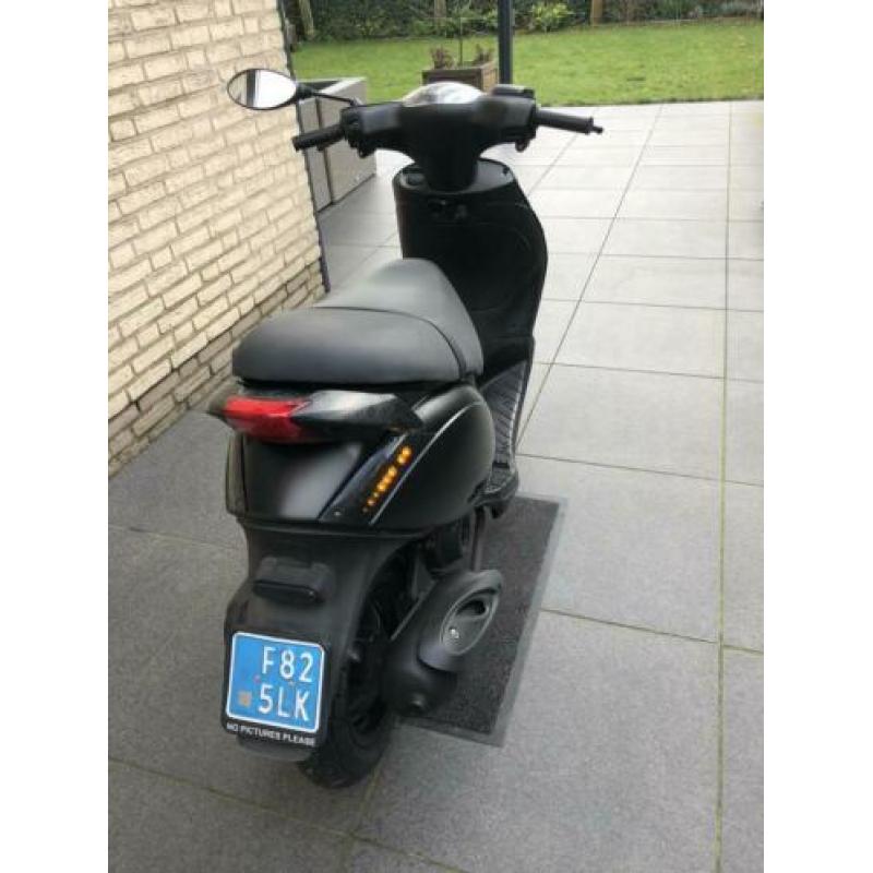 Piaggio Zip SP Full Option
