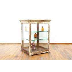 Antieke winkel toonbank vitrine prachtige patina brocante