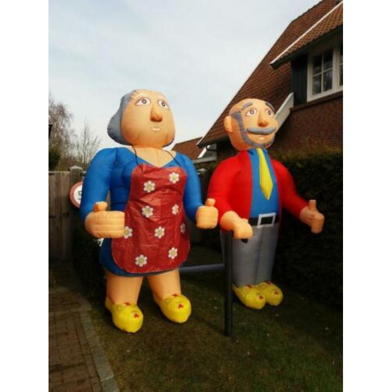 Te huur opblaasbare Abraham en Sarah 3.00m Ootmarsum