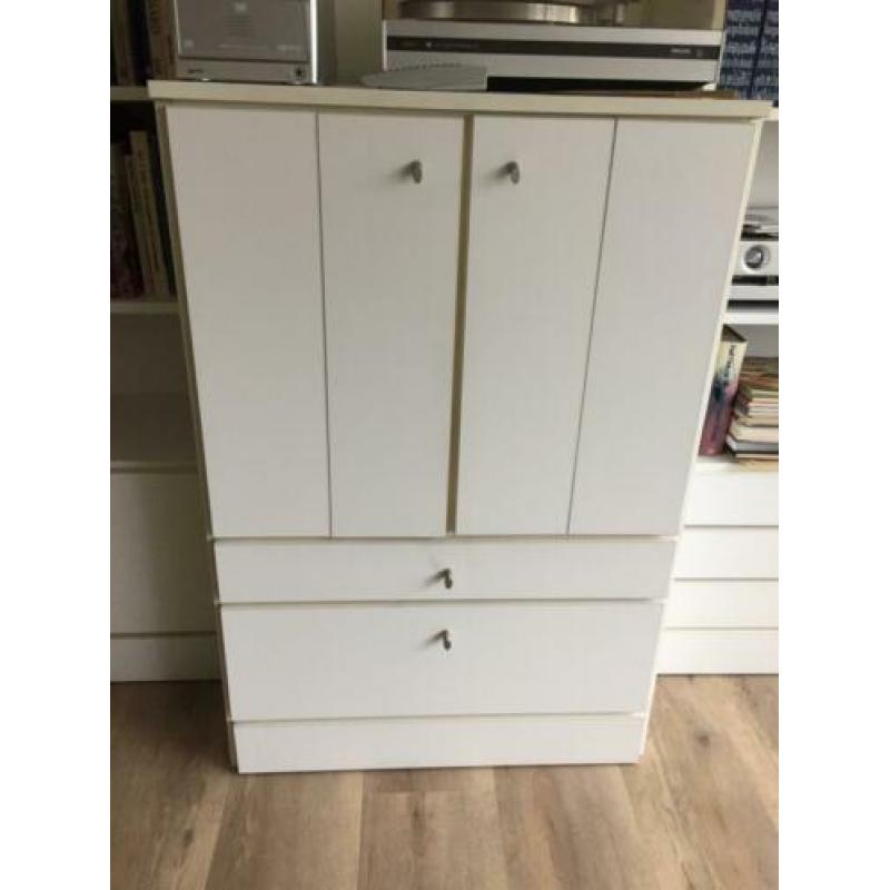 Wandkast - tv meubel/kast