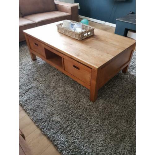 Teak salontafel, sidetable, tv kastje en 2 banken