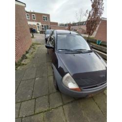 Ford KA 1.3 I 44KW 2003 Zwart