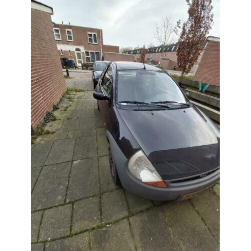 Ford KA 1.3 I 44KW 2003 Zwart