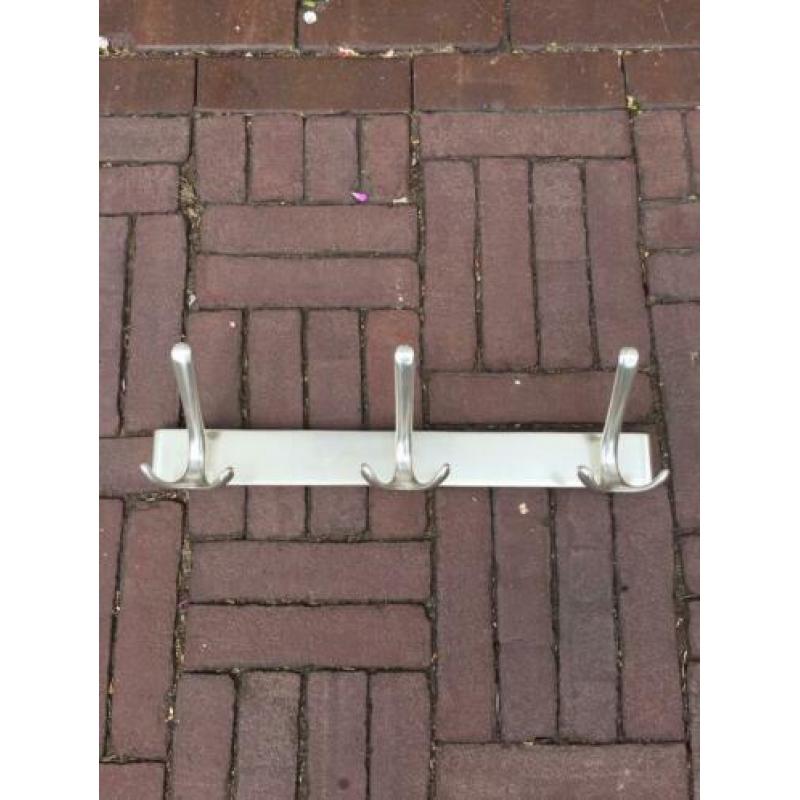 Gispen kapstokken, vintage jashaken, industrieel jaren 80