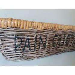 Rattan broodmandje van Riviera Maison