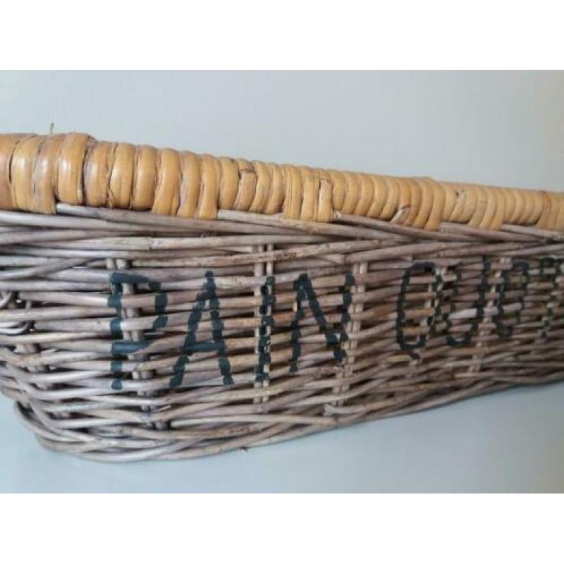 Rattan broodmandje van Riviera Maison