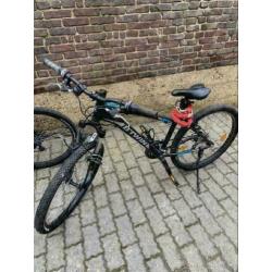 B’twin rockrider 340 mountainbike bike fiets