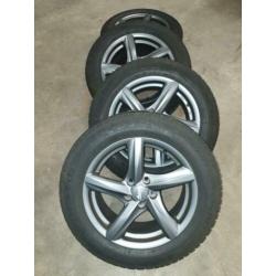 winterbanden op LM velgen 16" Volvo V70